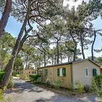 Awesome In With Heated Swimming Pool Feriehus La Faute-sur-Mer