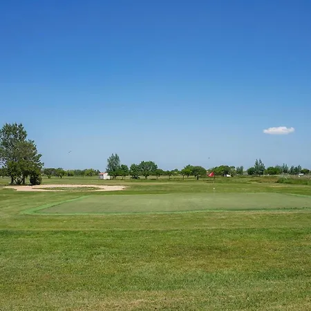 Dom wakacyjny Awesome In La Faute-sur-Mer